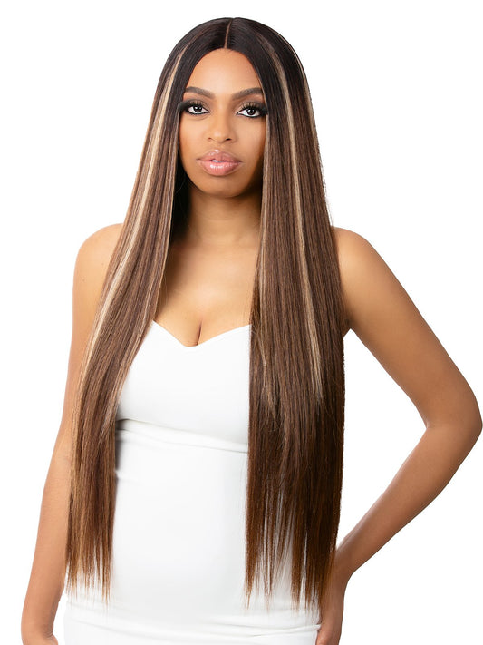 IT'S A WIG BFF LACE POLARIS