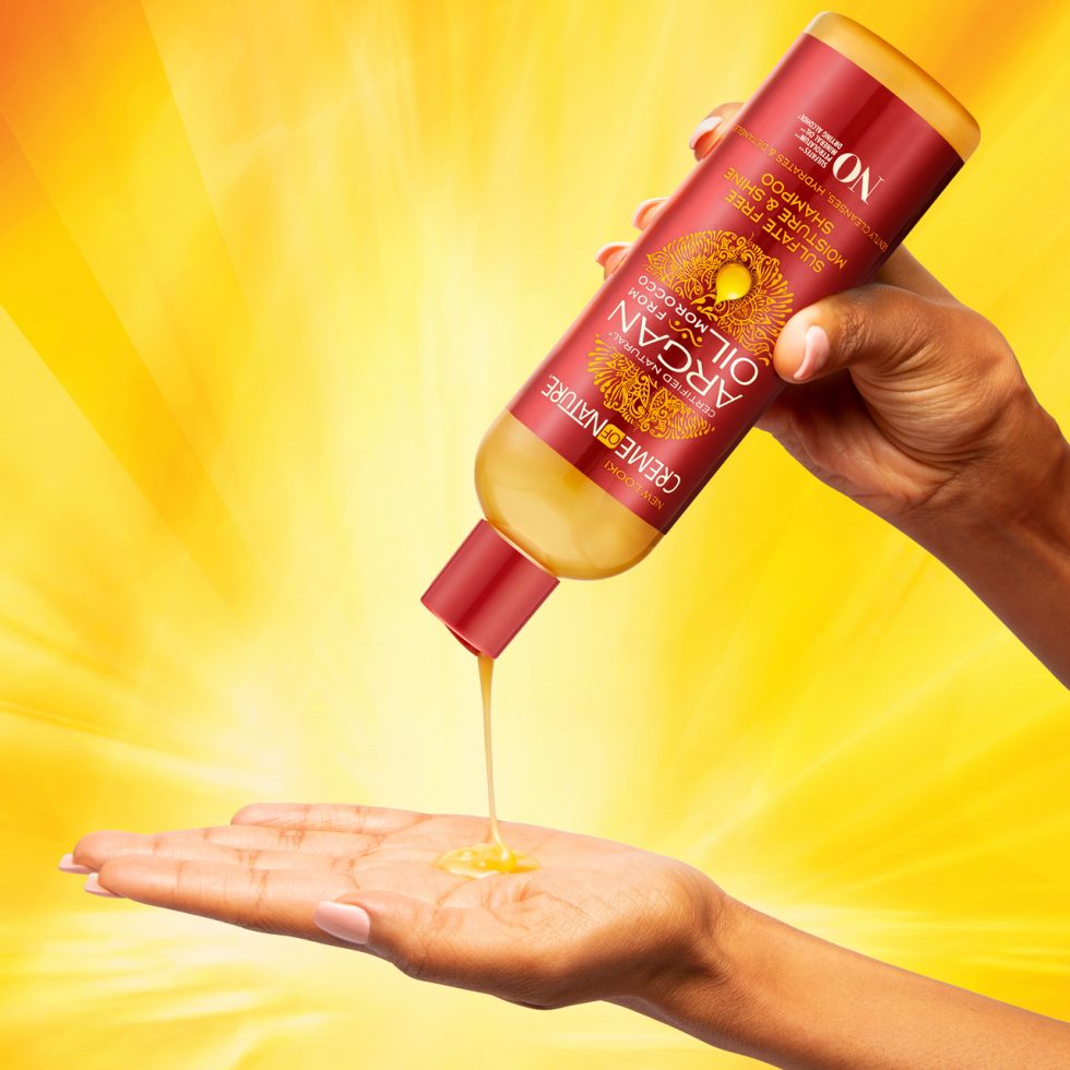 CREME OF NATURE SULFATE FREE MOISTURE & SHINE SHAMPOO 12OZ