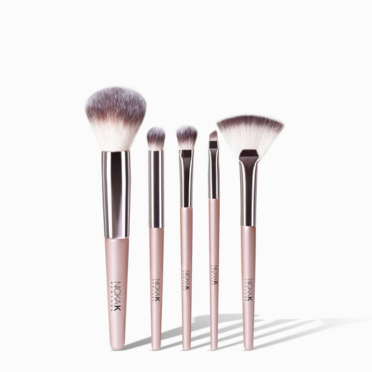 NICKA K FACE ESSENTIAL BRUSH TBPK23